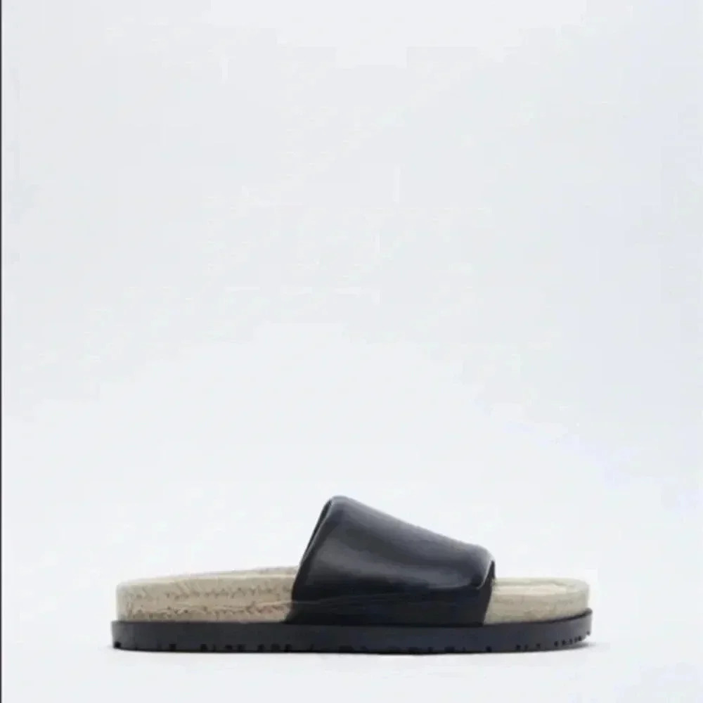 Zara low heel black quilted jute sandals 7.5